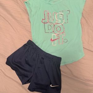 Girls Nike short set size 6x